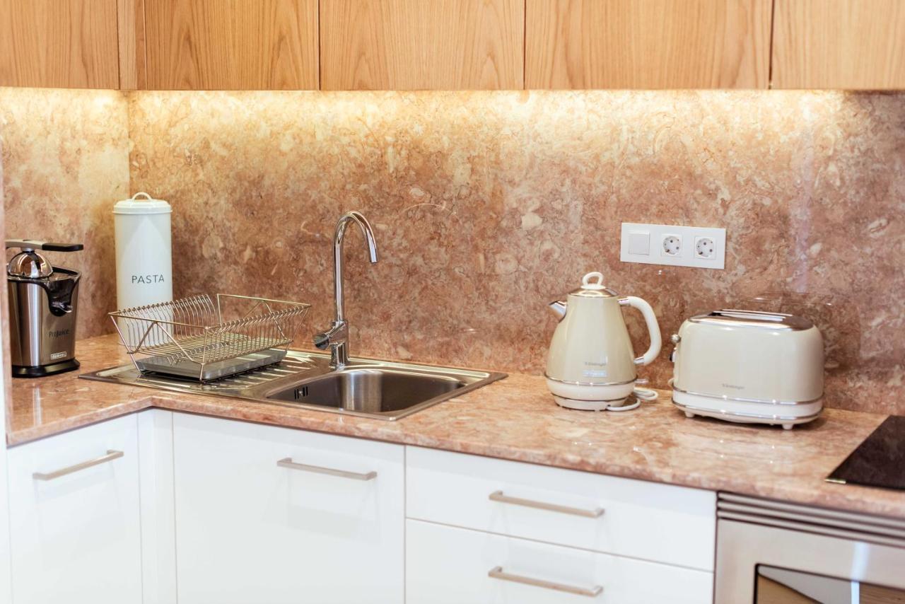 Apartamentos Ferreiros By Heart Of Funchal 外观 照片
